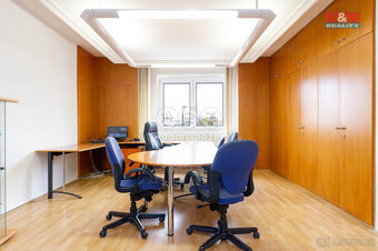 Pronájem kancelářského prostoru, 54 m2, Dolní Benešov - 2