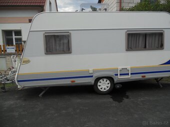 Karavan k pronájmu - 2