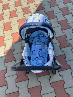Dětský kočárek na panenky - 2