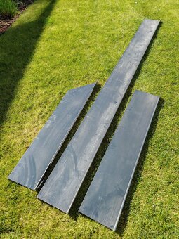 Venkovní parapet - RAL 7016 - 2