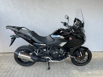 Honda NT1100 - 2