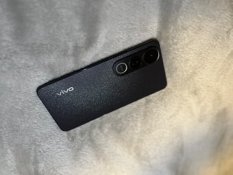 vivo V50 Lite - 2