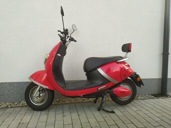 Elektro skútr Racceway Mona - 2