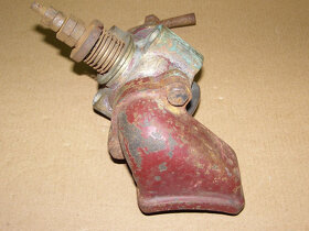 Prodám karburátor z motoru Lorenz 3-4 HP - 2