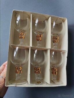 Nádherná sada skleniček na vino Zlatá Zuzana 1956-1960 - 2