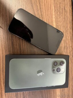 IPhone 13 Pro zelený - 2