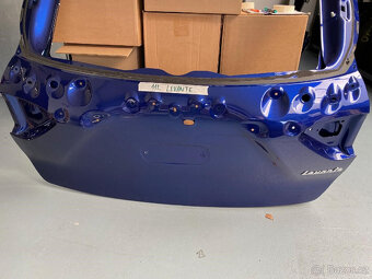 Maserarti Levante zadní víko - 2