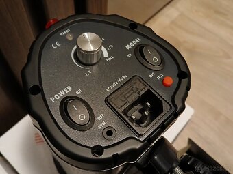 Studiové blesky Godox - 2