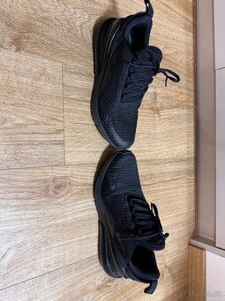 Nike Air 270 velikost 43 - 2