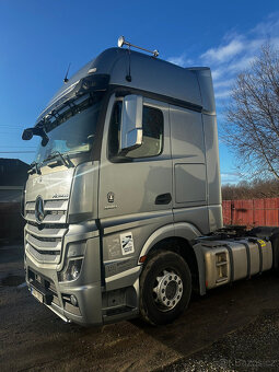Tahač MB Actros - 2