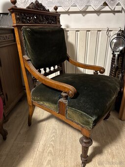 Starožitný křeslo histrizmus - 2