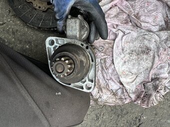 Startér Octavia 2 2.0tdi - 2