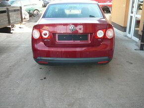 VW Jetta 1.4 103kW 2007 prodám náhradní díly - 2