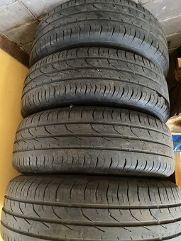 Pneu R15, 195/65 na plechových discích discích - 2