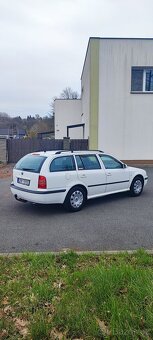 Škoda Octavia Kombi 1,6 75kw 126 000 km - 2