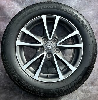 Originální Alu kola 5x114,3 Toyota Avensis,Verso 205/60/16 - 2