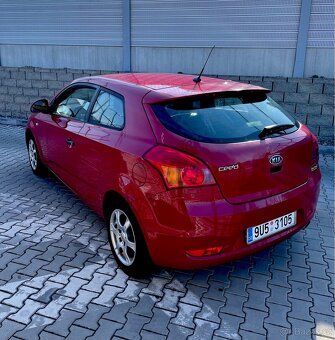 Kia Ceed 1,4i /klima/ nová STK - 2