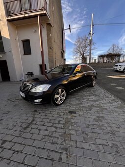Mercedes W221 - 2