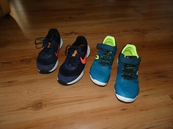 Tenisky, boty NIKE, DECATHLON vel 39, 24,5cm - 2