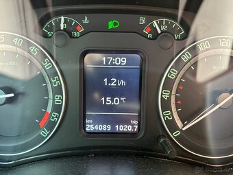 Škoda octavia 2 RS 2.0tfsi 147kw benzín původ ČR - 2