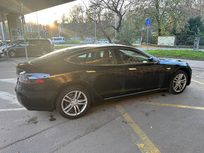 Tesla Model S zážitková jízda - 2