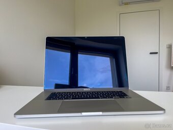 MacBook Pro 16" (2019) – i9 / 16 GB / 1 TB SSD, Touch Bar - 2