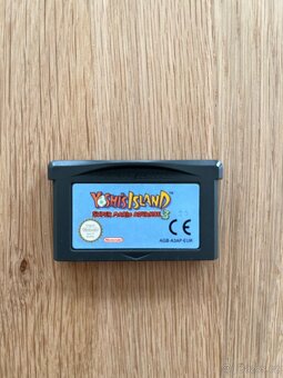 Yoshi island super mario advance 3 Nintendo game boy sp - 2