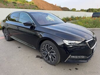 Škoda SuperB iV L&K 2023, černá metalíza - 2