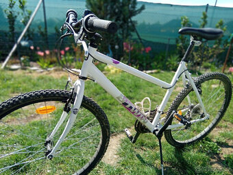 Prodám krásné horské kolo RockRider 300 - 2