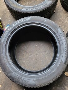 Zimní pneu pirelli 285/45/20 - 2