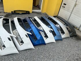 Octavia 3 facelift kapoty,světla,nárazníky,dveře,blatniky - 2