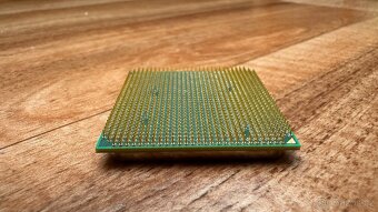 AMD Athlon 64 X2 5400+ / 2.8GHz / AM2 - 2