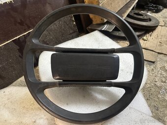 Volant porsche 944 - 2