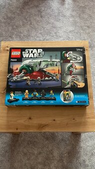LEGO Star Wars 75249 - 2