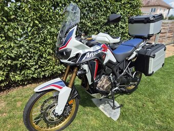 Honda crf 1000 Africa Twin pouze 9500 km - 2