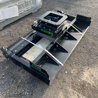 Rovnací rám pro bagry 8-14t - 2