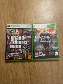 Xbox360, kinect, 2 ovladače, 2 hry - 2