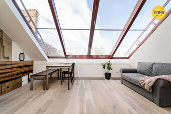 Prodej podkrovního bytu o vel. 4+kk, ul. Porubská, O, 133460 - 2