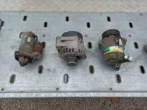 PŘÍSLUŠENSTVÍ MOTORU - OPEL 1.9CDTi 110kW Z19DTH - 2