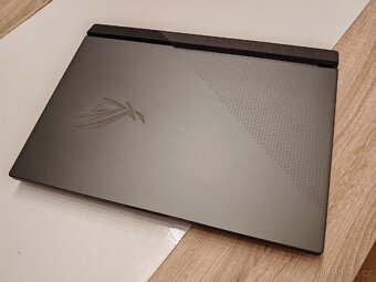 ROG Strix G15 (G513IM) - 2