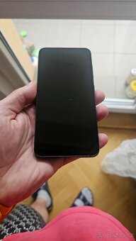 Samsung Galaxy S23 - 8/128GB - pěkný stav - 2