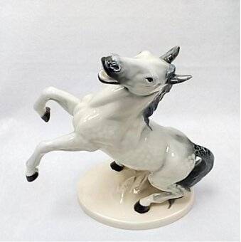 Pirkenhammer veľký kôň porcelánová soška - 2