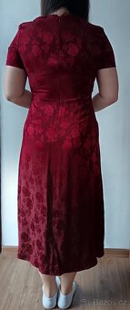 Krásné společenské šaty vel. 40 - 2