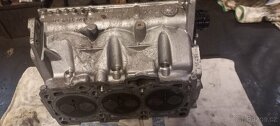 Hlava motoru ŠKODA Fabia II / Romster - 2