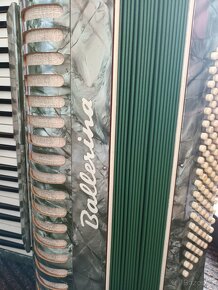 Starozitny akordeon Ballerina vcetne kufriku - 2