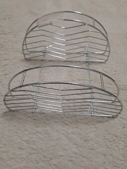 Polička na stěnu - 2