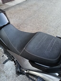 Suzuki DL1000 V-strom - 2