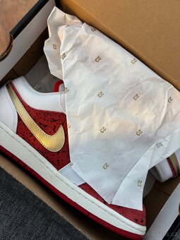 Jordan 1 41 low SE - 2