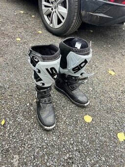 Helma, Boty, chrániče, vesta, kalhoty - 2