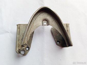 Kryt řetězu Jawa - 2